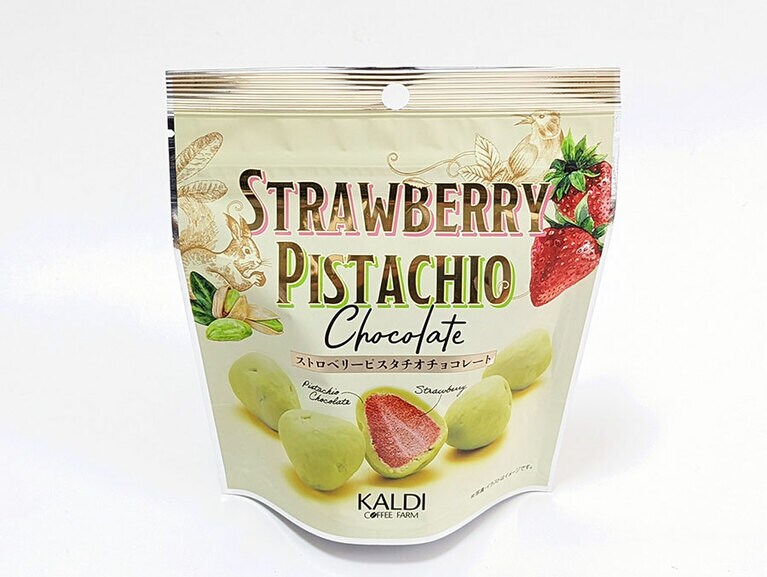 いちごアイテムコーナーでひときわ目立つかわいいパッケージ。