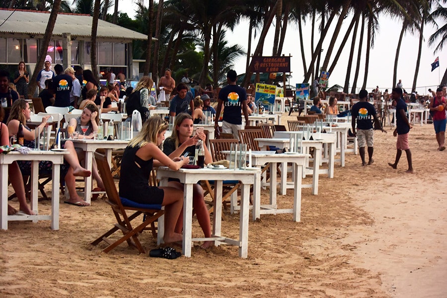 メリッサビーチのレストラン。バンガローも充実している、近頃人気のビーチです。