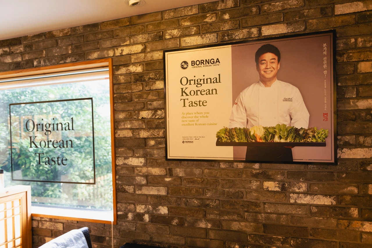 料理サバイバル番組「白と黒のスプーン」でもおなじみのペク・ジョンウォン氏。