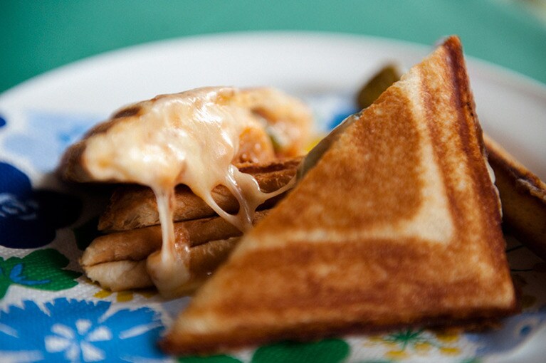 【ホットサンド専門店 メイプル】ボンジョルノイタリアン 580円(税込)。