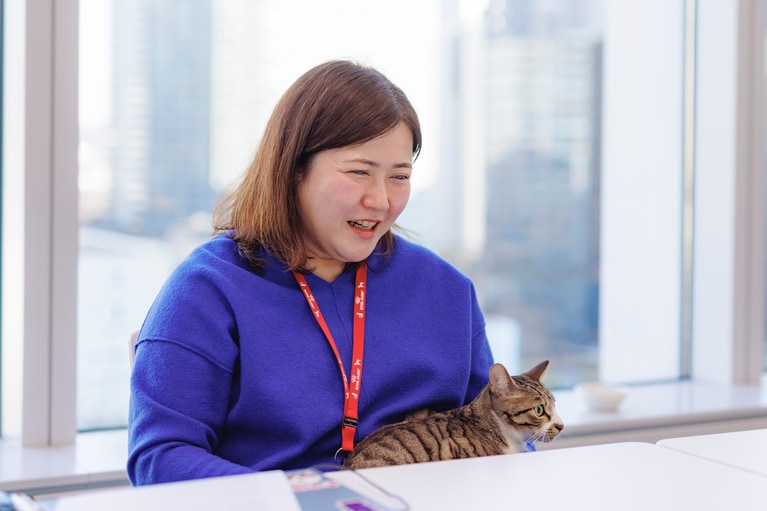 大坂さんとドロンパくん。