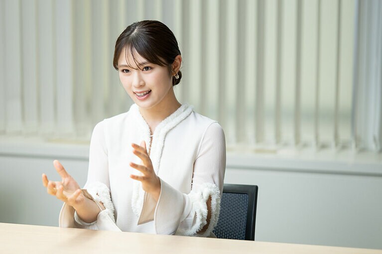 渋谷凪咲さん。