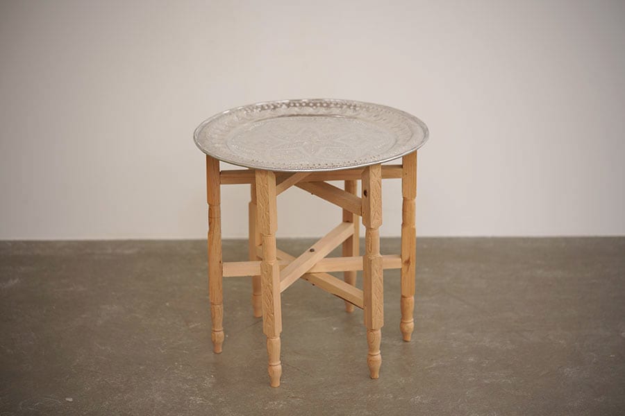 アルミ天板テーブルセット(φ48.5×H47.5cm) 35,200円／ファティマ モロッコ
