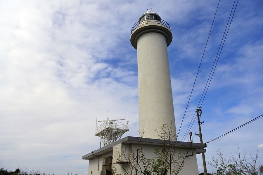 1940年に建造された池間島灯台。