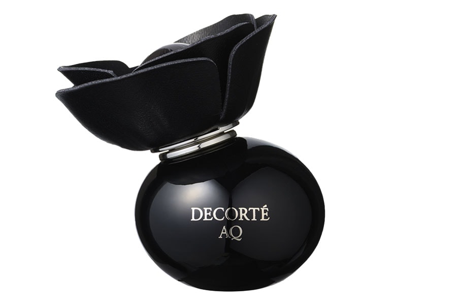 AQ パルファン 30mL。