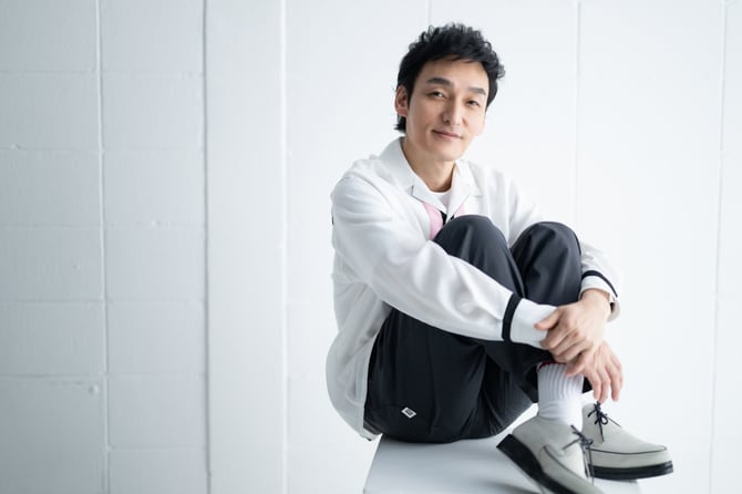 「完成した『新幹線大爆破』を観たら、高倉健さんがいたの。いたの、いたの! なんか側にいてくれたんだなと思って」高倉健さんへの想いを語る草彅剛さん。