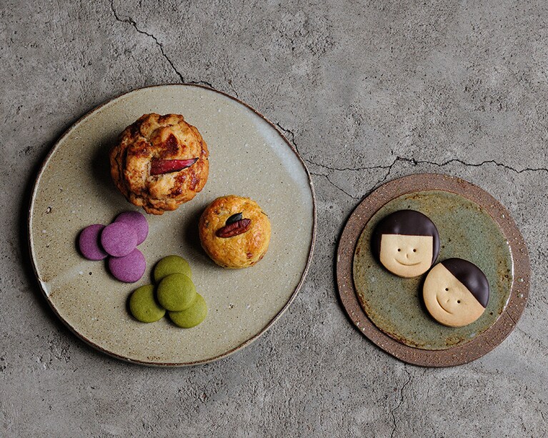 【アマムエクル（音更町）】帯広のベッドタウン・音更町の閑静な住宅街に小さな看板を掲げる「アマムエクル」は、乳製品や卵などの動物性素材を一切使用しないヴィーガンスウィーツの専門店。「これ、本当にヴィーガン!?」と驚く、繊細かつリッチな味わいがたまらない。