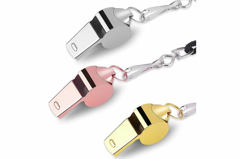 Pokzon ホイッスル（3個セット） 799円（編集部調べ）。※商品は私物です。