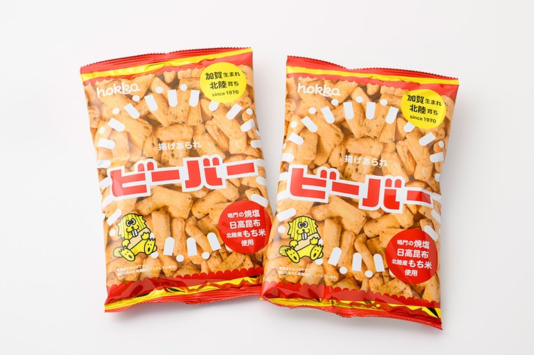 【石川県】北陸製菓の「ビーバー」各220円(84g)。