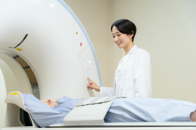 CT検査（画像はイメージです）©faintlight/イメージマート