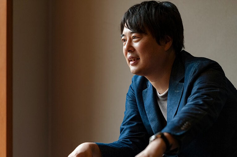 さすが言葉を産みだすお仕事をされている徳尾さん。人を飽きさせない楽しいトークで、インタビューは終始なごやかなムードで行われました。