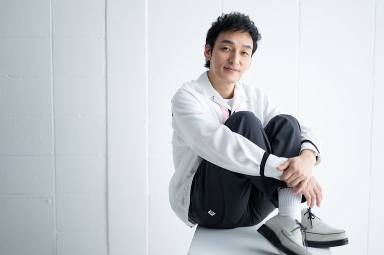 「完成した『新幹線大爆破』を観たら、高倉健さんがいたの。いたの、いたの！　なんか側にいてくれたんだなと思って」高倉健さんへの想いを語る草彅剛さん。