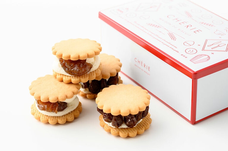 CHÉRIE MAISON DU BISCUIT「ラムレーズン＆マロングラッセサンド」2,850円(9個)／京都府