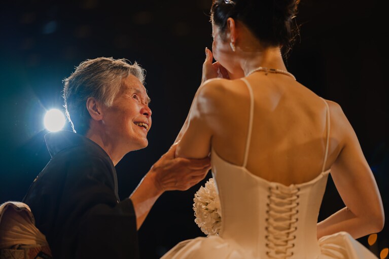 優しい御祖母様の顔を見ると感激して涙が込み上げて。