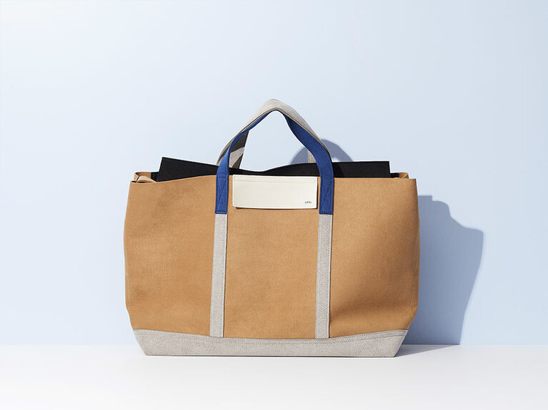 トートバッグ“MAC TO-TO”(W45×H37.5×D18cm) 49,000円＜ハンドウォッシュ可＞。