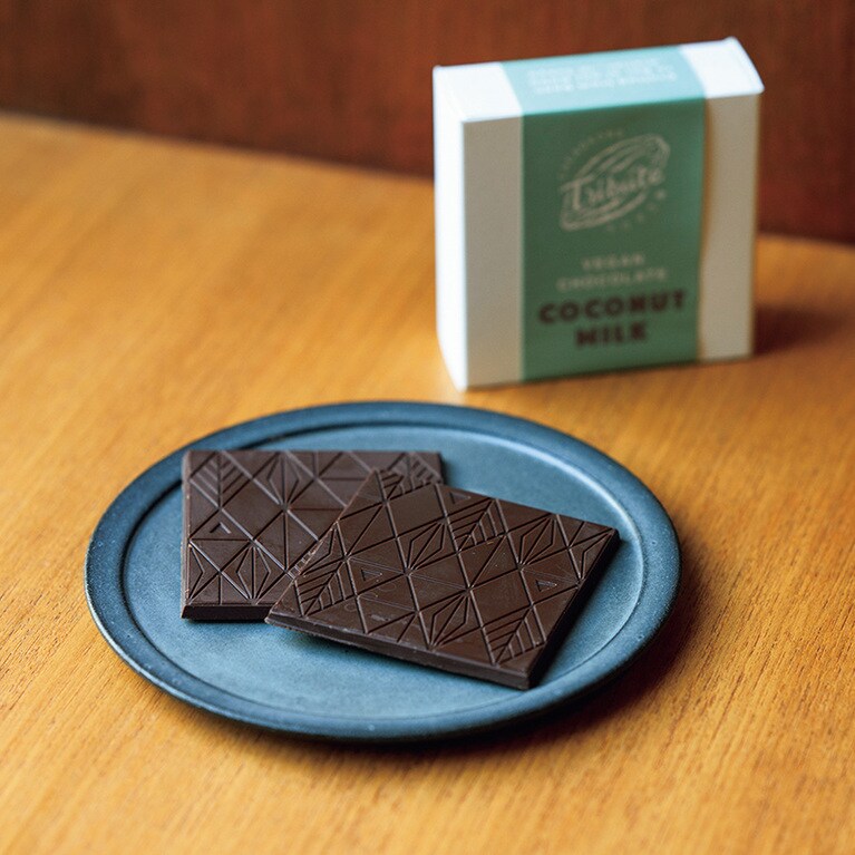 ビーントゥバーチョコレート COCONUT MILK 20g×4枚入り 1,950円／カカオ工房 トリビュート