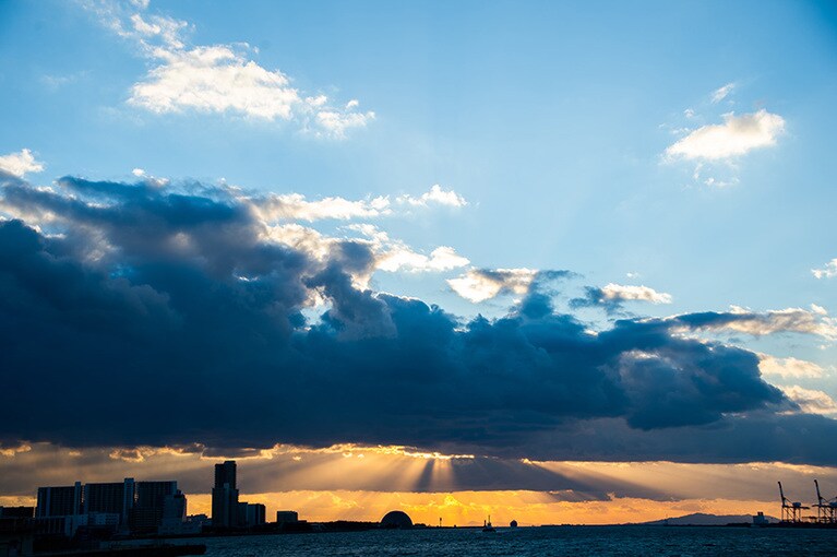 【大阪府】大阪港ダイヤモンドポイントの夕日。