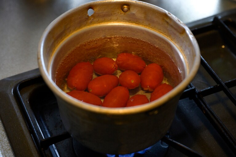 皮がぺろっとしてくる。