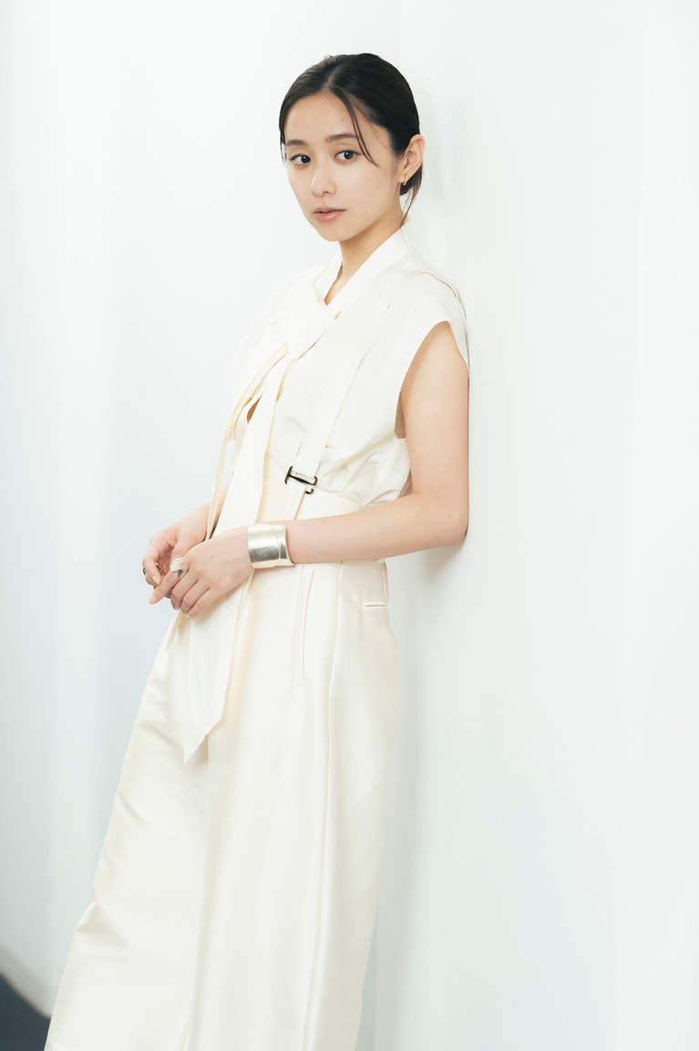 堀田真由さん。