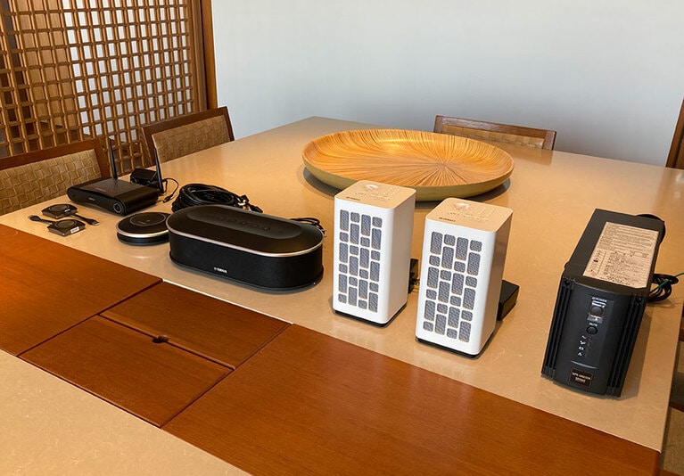 オンラインでの打ち合わせに大活躍なリージェンシーラウンジの会議室。