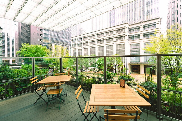 テラス席は全40席。