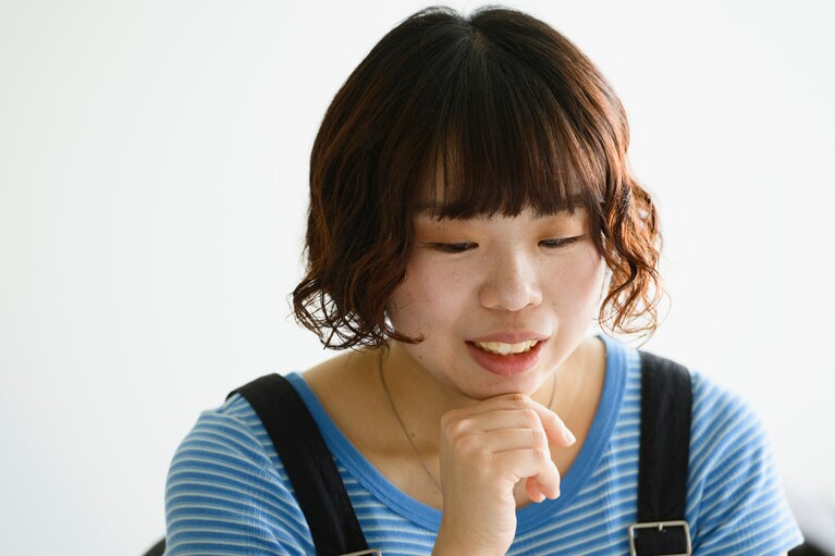 卵愛を語る田中さん。