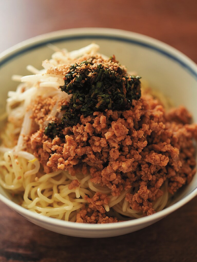 鶏そぼろがあればササッと一品に「中華あえめん」。