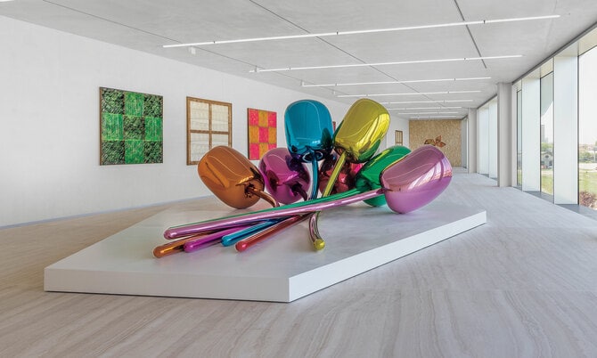 プラダ財団と現代アートのシナジー 「プラダ」の哲学を物語る、最新