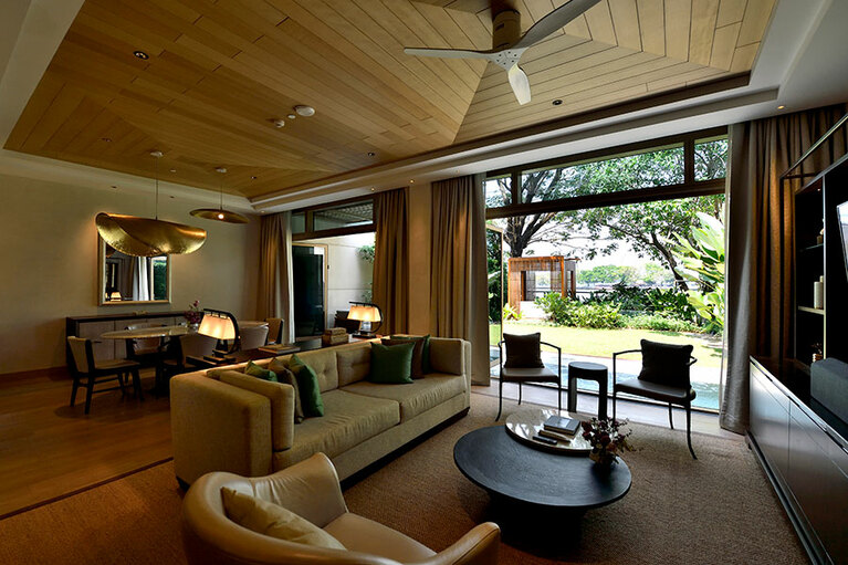 緑と水辺を感じる“ヴィラ” 100,000タイバーツ～。