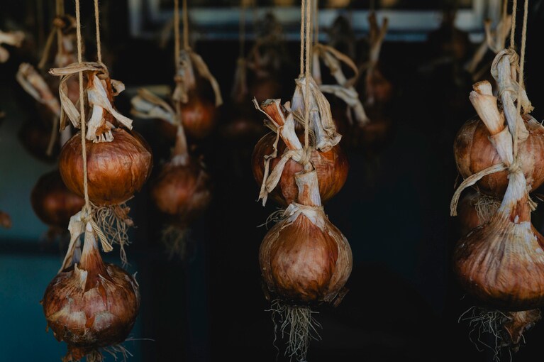 両津大川の風景。
