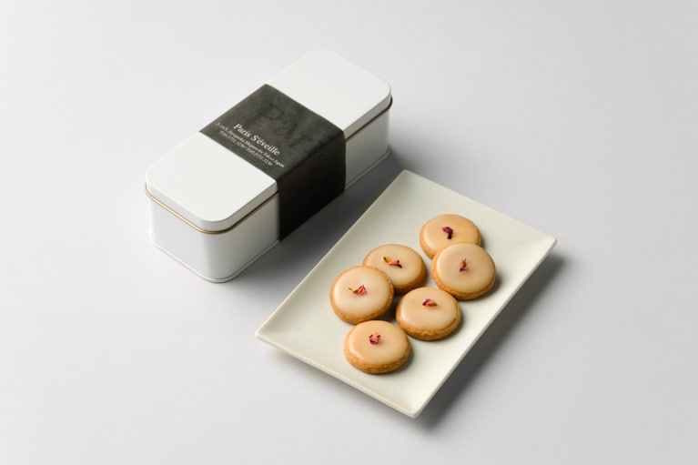 サブレ ローズ 16枚 3,500円／パティスリー・パリセヴェイユ