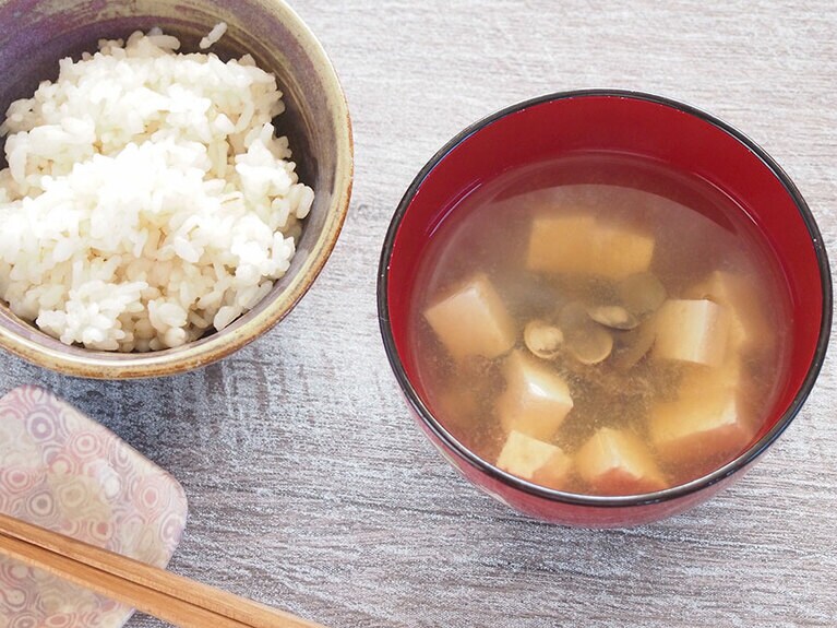 （6）器に盛り付けて完成です。