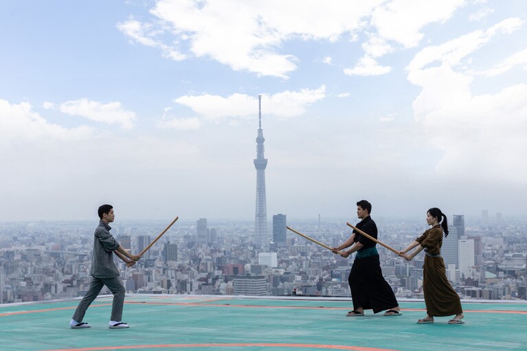 こんな体験、初めて！ “天空朝稽古” で気分すっきり。