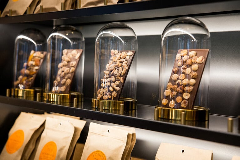 羽田空港の新店舗内観イメージ。空の旅のお供にいかが？　(c)Pierre Monetta