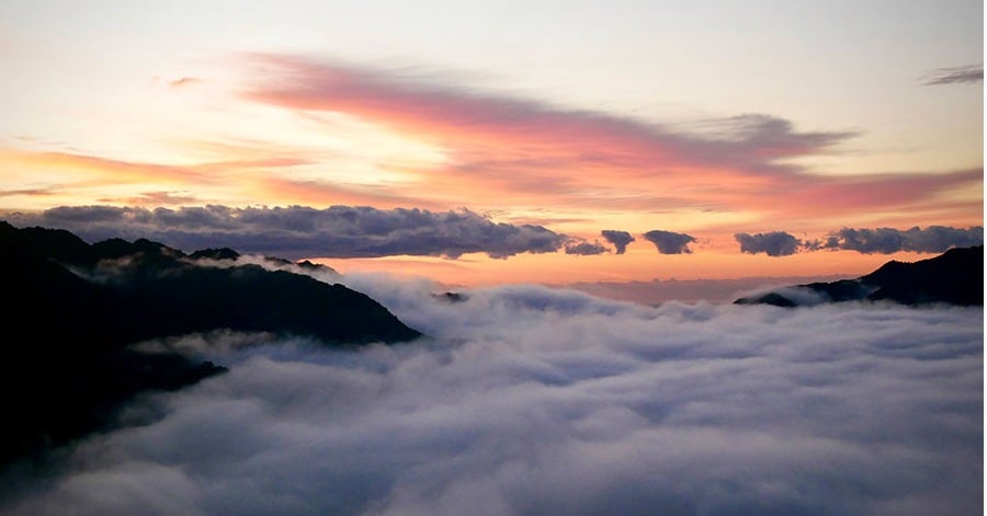 ツエノ峰の雲海と冬の三重絶景ガイド
