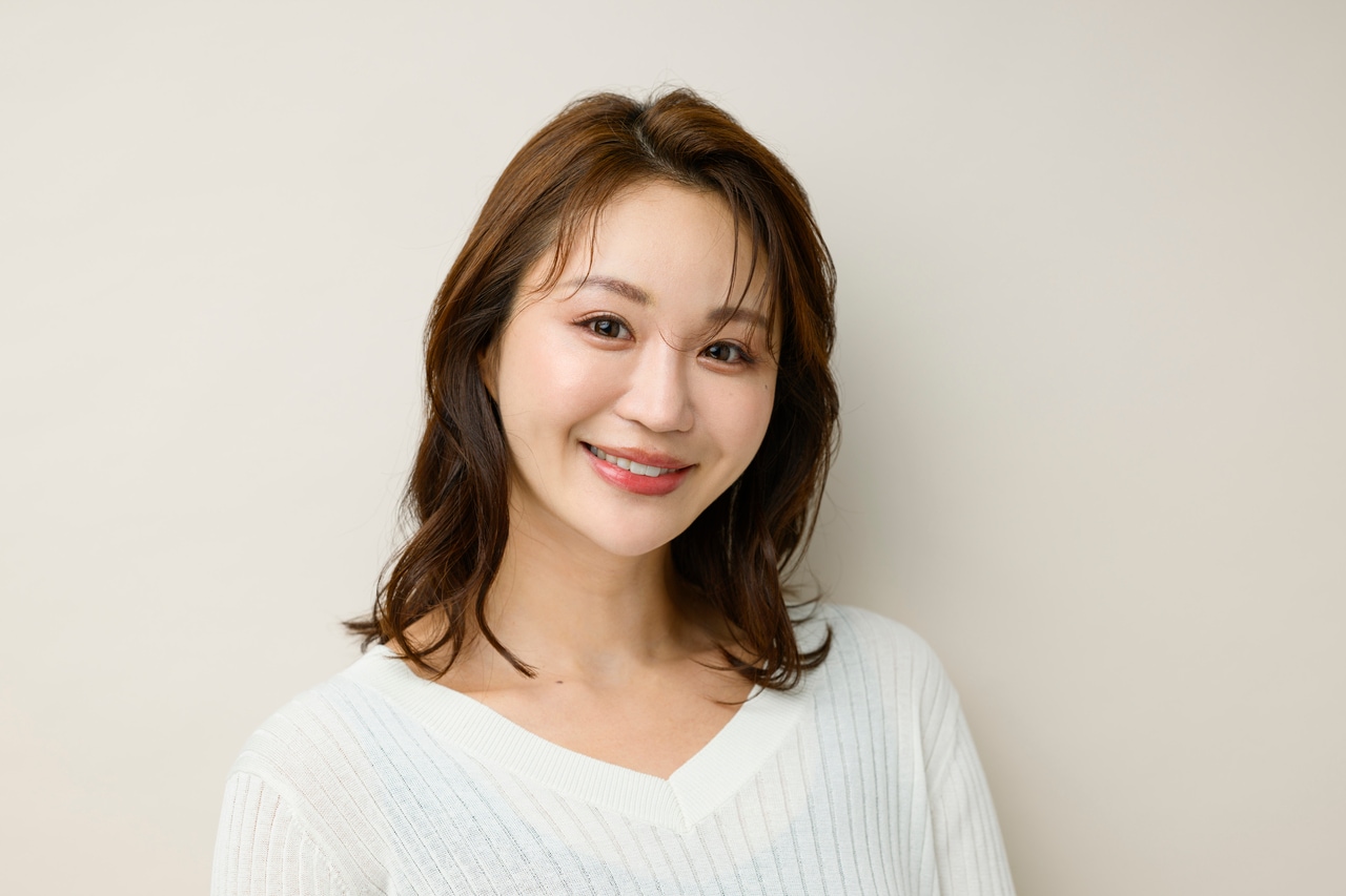 「抜け感」不足のメイクから、フレッシュな印象にチェンジ!