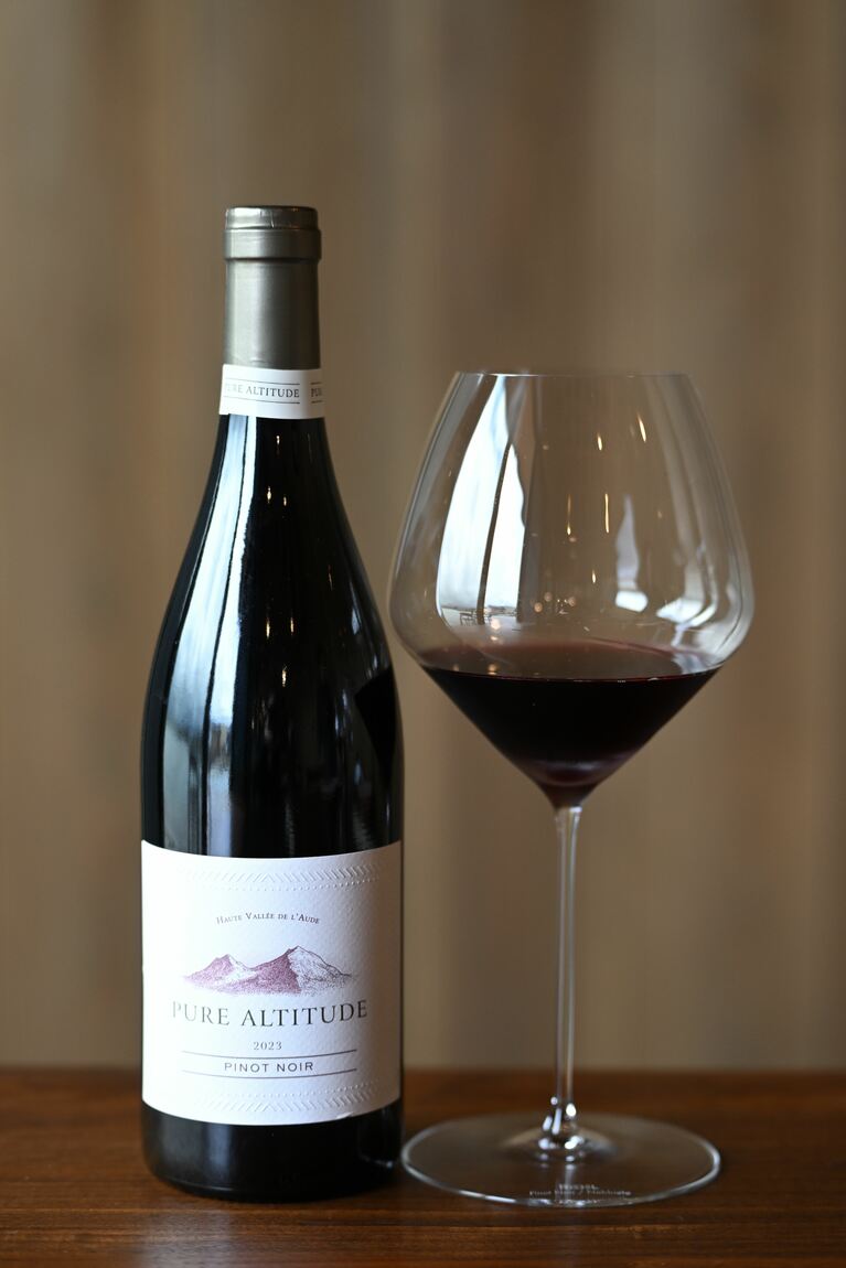 “やわらかで、自由”な佐渡の恵みをおまかせでいただく。ハレの日を彩る島レストラン「kaneto」