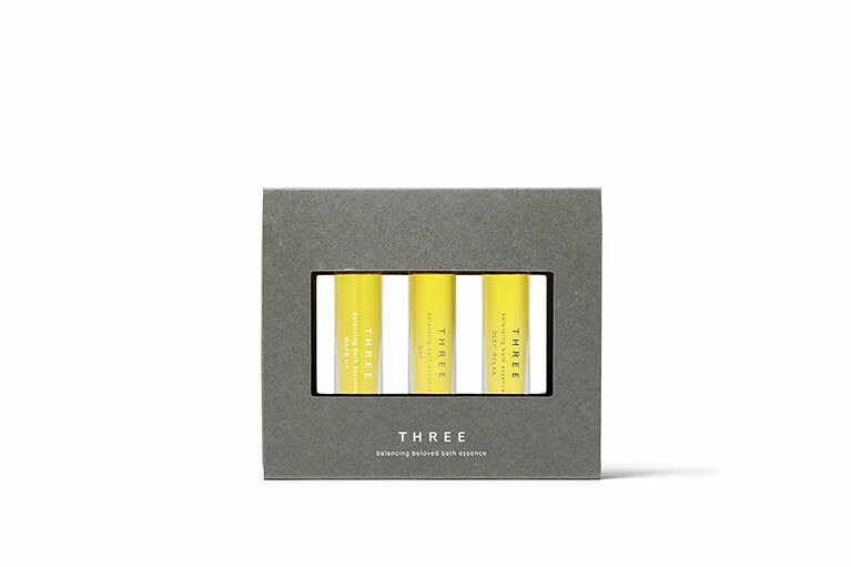 バランシング ビラブド バスエッセンス N 6,600円。セット内容：バランシング ビラブド バスエッセンス N ウェイクアップ 7.5ml、同 デイ 7.5ml、同 ディープリラックス 7.5ml。予約開始：10月20日(水)、発売日：11月3日(水)