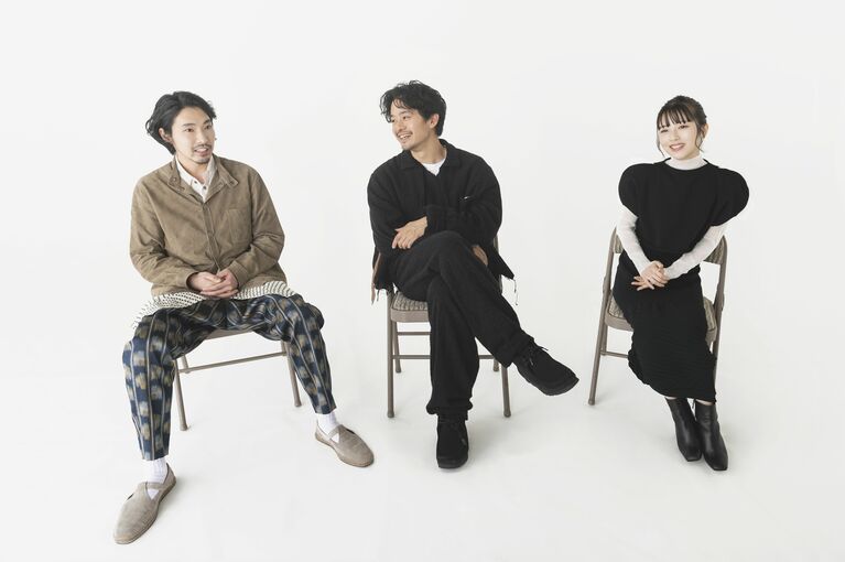 左から柄本佑、池松壮亮、浜辺美波