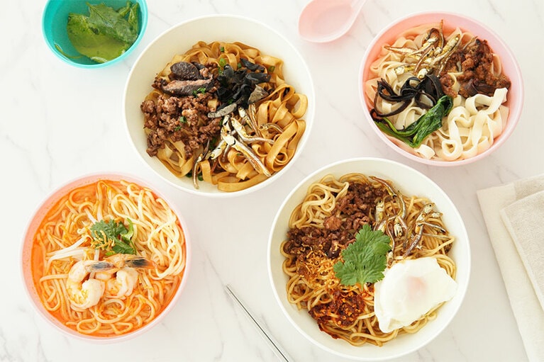 それぞれ調味料付きなので、好みの具をトッピングするだけ。具を現地風にすると、かなり本場の味に近くなる。